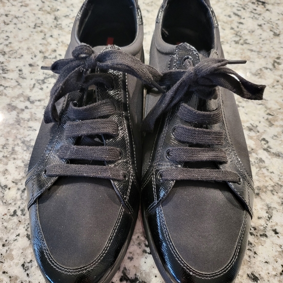 Prada lace up sneakers, sz 40 - Picture 1 of 5